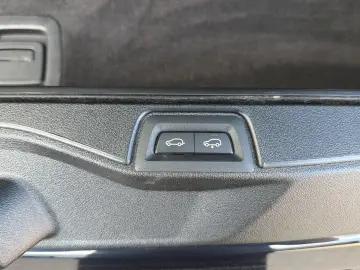 BMW X5 xDrive30d M Sportpaket   AHK 360  HEAD-UP RFK