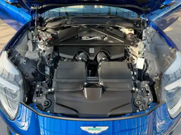 Aston Martin DB12 4.0 V8 Volante Ceramic