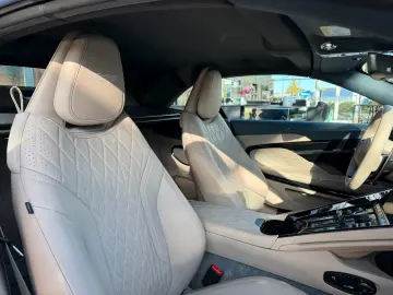 Aston Martin DB12 4.0 V8 Volante Ceramic