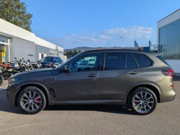 BMW X5 x30d M Sport Pro HUD SurView Ha Ka.AHK Park