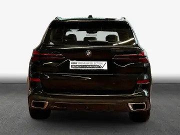 BMW X5 xDrive30d M-Paket AHK LED Harman Kardon