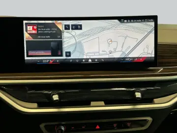 BMW X5 xDrive30d M-Paket AHK LED Harman Kardon