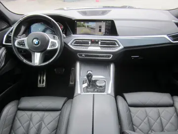 BMW X6 xDrive30d M SPORT PANO ICONIC GLOW LASER HUD
