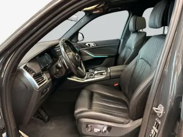 BMW X5 xDrive 30d M-Paket AHK Pano HeadUp H&K