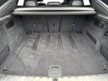 BMW X6 xDr30d M SPORT SoftCl AHK Pano StHz H K DAPro