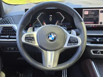 BMW X6 x40d M Sport Pro HUD ACC SuView H K PanoD.AHK
