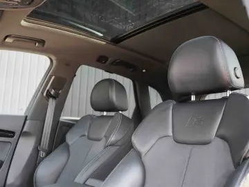Audi Q5 55 TFSIe quattro S tronic S line