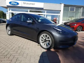 Tesla Model 3 Dual Long Range ACC Pano LM KAM LED