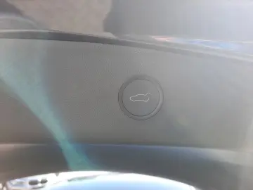 Tesla Model 3 Dual Long Range ACC Pano LM KAM LED