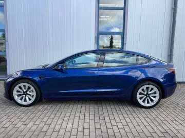 Tesla Model 3 Long Range Dual AWD EAP 8x-Tired