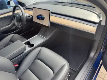 Tesla Model 3 Long Range Dual AWD EAP 8x-Tired
