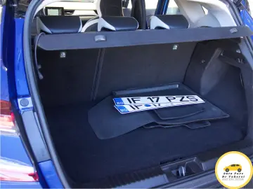 Renault Captur e-Tech PHEV Full Hybrid