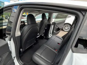 TESLA Model Y Long Range Dual AWD # incl. MWST.