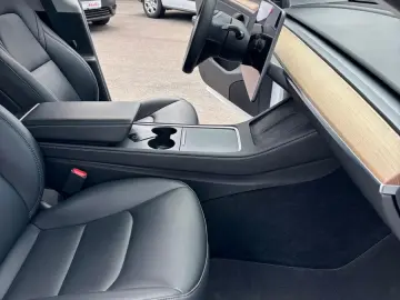 TESLA Model Y Long Range Dual AWD # incl. MWST.