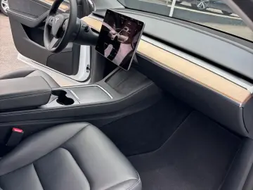 TESLA Model Y Long Range Dual AWD # incl. MWST.
