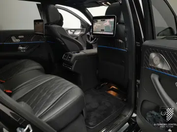 Mercedes Benz GLS 600 Maybach Night Series