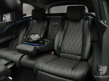 Mercedes Benz GLS 600 Maybach Night Series