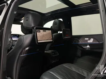 Mercedes Benz GLS 600 Maybach Night Series