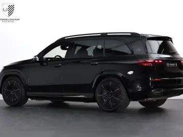Mercedes Benz GLS 600 Maybach Night Series