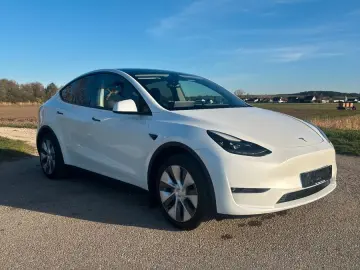 TESLA Model Y Long Range Dual AWD