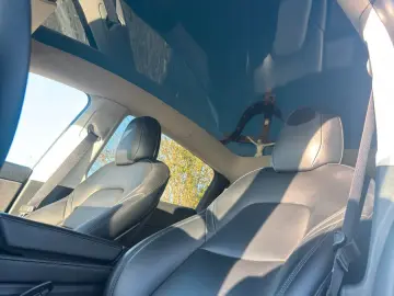 TESLA Model Y Long Range Dual AWD