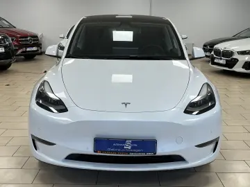 TESLA Model Y Maximale Reichweite Dual AWD ACC Pano
