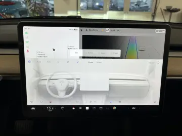 TESLA Model Y Maximale Reichweite Dual AWD ACC Pano