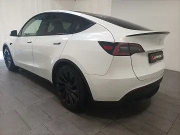 TESLA Model Y Dual Navi CAM ACC Sitzhzg. WäPu