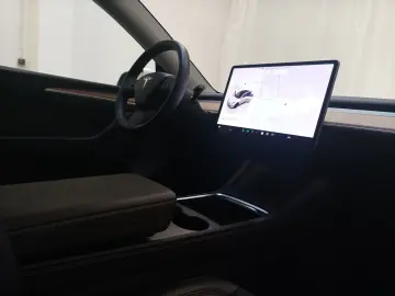 TESLA Model Y Dual Navi CAM ACC Sitzhzg. WäPu