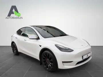 TESLA Model Y Performance Dual AWD  Gigafactory Berlin