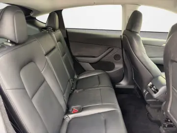 TESLA Model Y Performance Dual AWD  Gigafactory Berlin