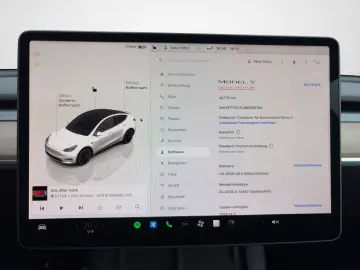 TESLA Model Y Performance Dual AWD  Gigafactory Berlin