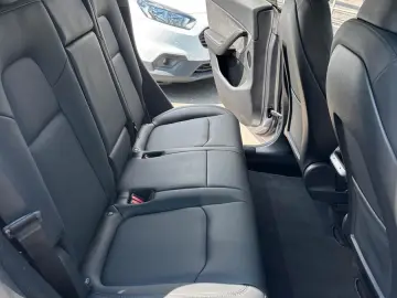 TESLA Model Y Performance Dual AWD #quiksilver # MWST.