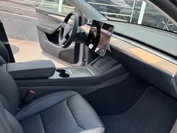 TESLA Model Y Performance Dual AWD #quiksilver # MWST.