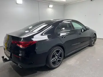 MERCEDES-BENZ CLA 250 4Matic