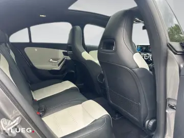 MERCEDES-BENZ CLA 250 AMG