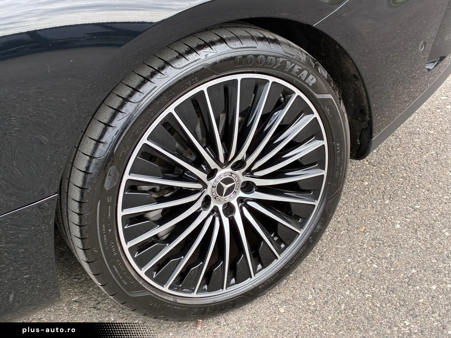 MERCEDES BENZ CLE 300 4MATIC COUPE