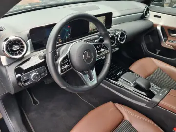 MERCEDES-BENZ CLA 250 e Coupe