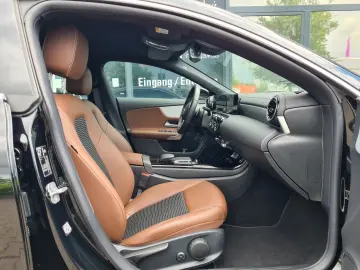 MERCEDES-BENZ CLA 250 e Coupe