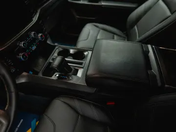FORD F150 3.5L V6 PowerBoost RAPTOR Twin-Turbo  4x4