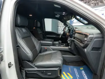 FORD F150 3.5L V6 PowerBoost RAPTOR Twin-Turbo  4x4
