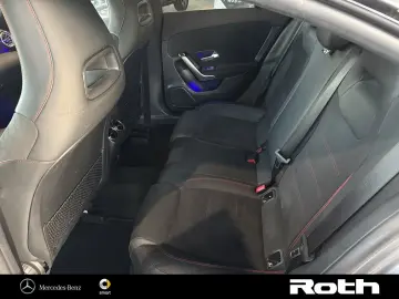 MERCEDES-BENZ CLA 220 d AMG Distronic