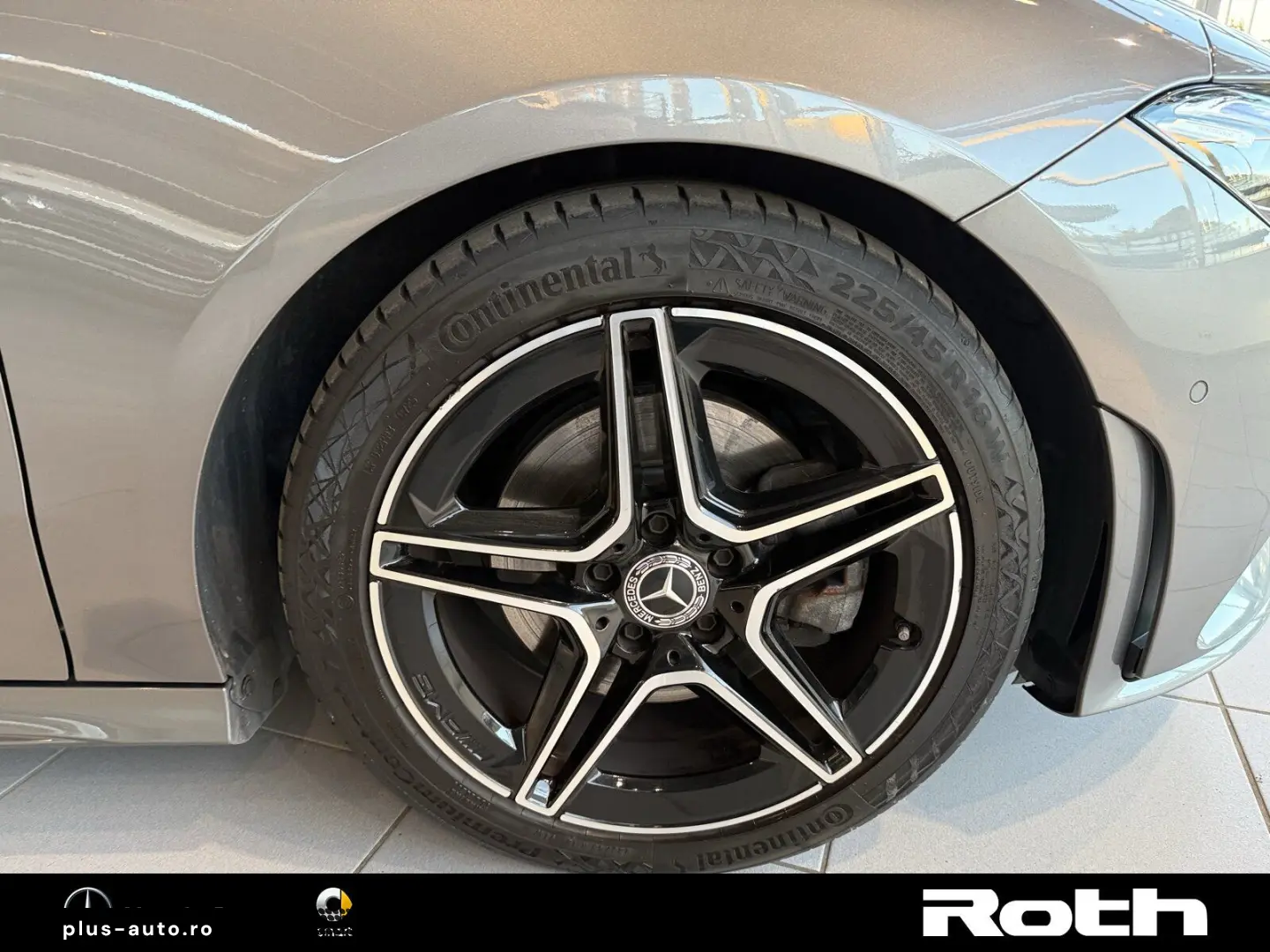 MERCEDES-BENZ CLA 220 d AMG Distronic