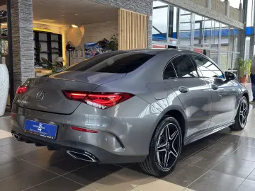 MERCEDES-BENZ CLA 250 e AMGLine