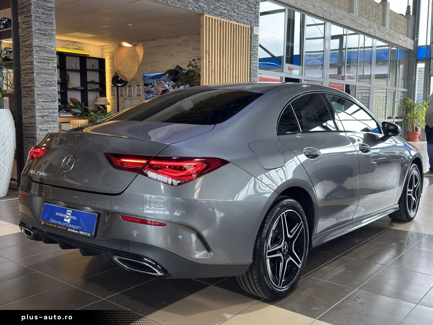 MERCEDES-BENZ CLA 250 e AMGLine