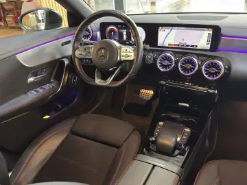 MERCEDES-BENZ CLA 250 e AMGLine