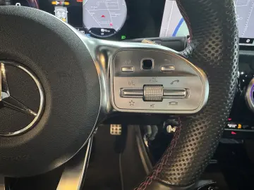 MERCEDES-BENZ CLA 250 e AMGLine