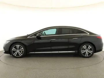 MERCEDES-BENZ EQE EQE 300 2024   Automatik  Scheckheft  Navi