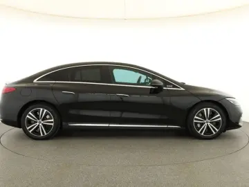 MERCEDES-BENZ EQE EQE 300 2024   Automatik  Scheckheft  Navi