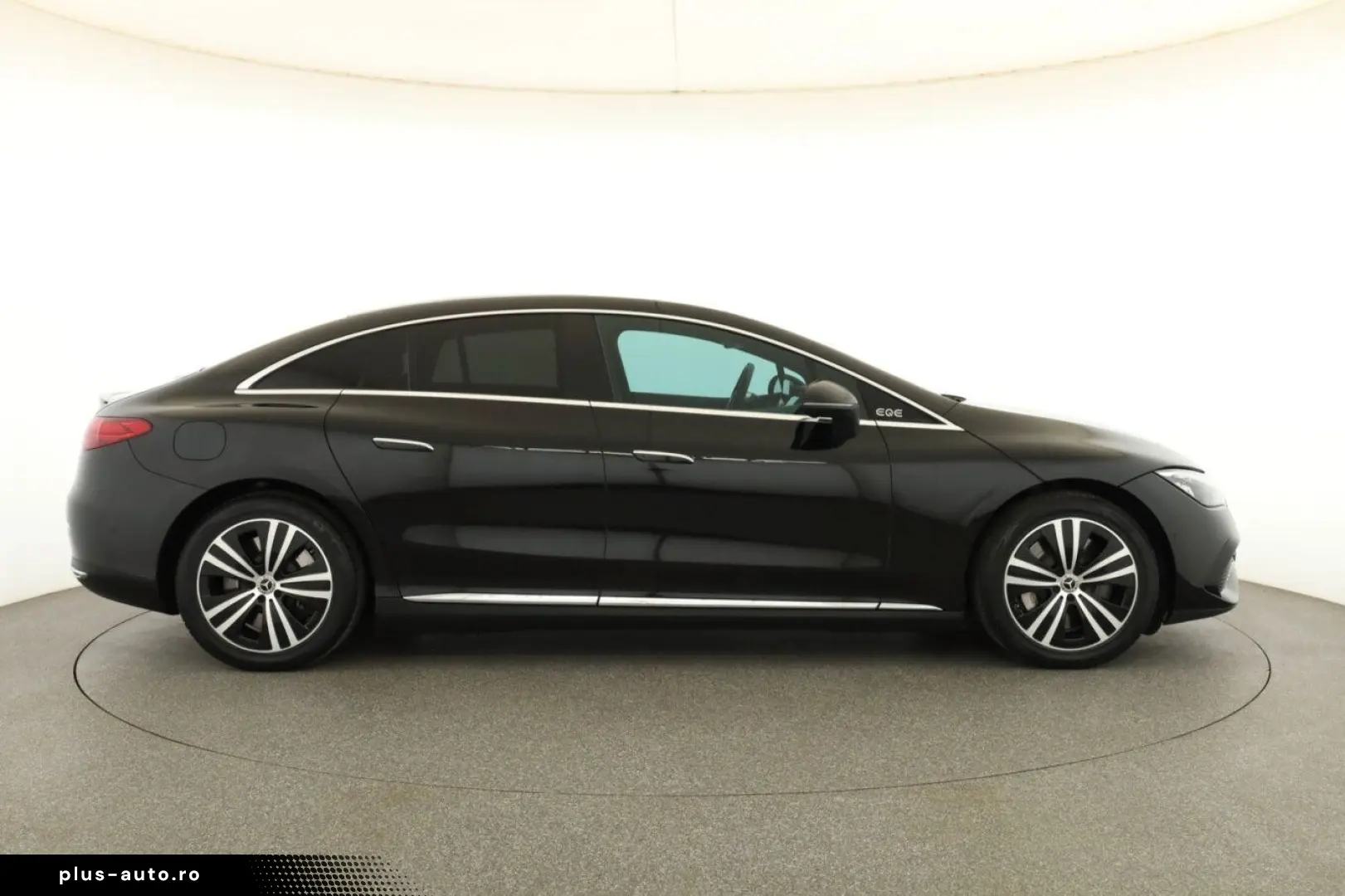 MERCEDES-BENZ EQE EQE 300 2024   Automatik  Scheckheft  Navi